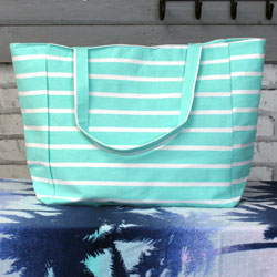 143VINYL Adds Beach Bags to Product Line